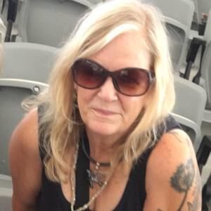 Meet your Posher, Lori